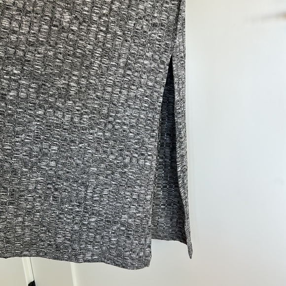 Women’s knit dress - Picture 3 of 6